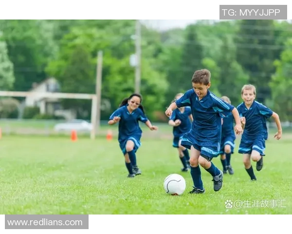 辽宁足球明星汇聚一堂盘点那些闪耀绿茵场的传奇人物